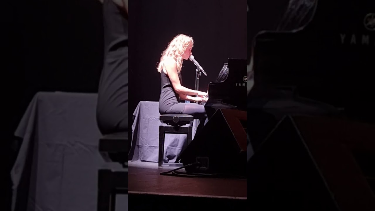 Delilah Montagu - Pull Me Out If This - Bath Forum 6 March 2025