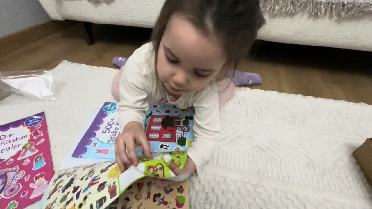 Eda Lina sticker dünyasında ❗️