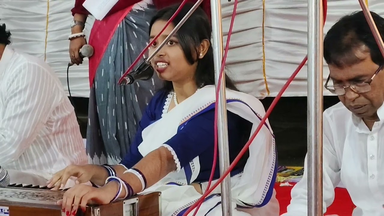 আমার আপনার চেয়ে আপন যে জন - নজরুল গীতি 