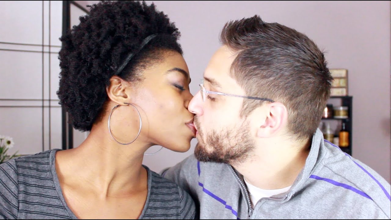 We Goin' In! - Kriss & Ty- Kisstixx Review - NaturalMe4C - VLOG - 4C Natural Hair