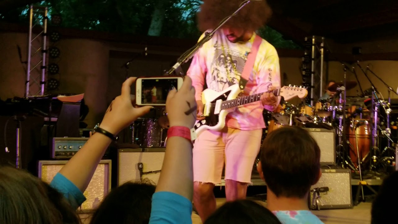 Cape Cod Kwassa Kwassa - Vampire Weekend at the Libbey Bowl, Ojai, CA