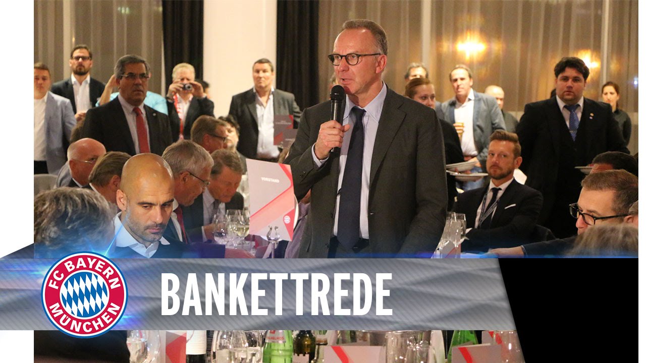Die Bankettrede nach dem Spiel in Porto