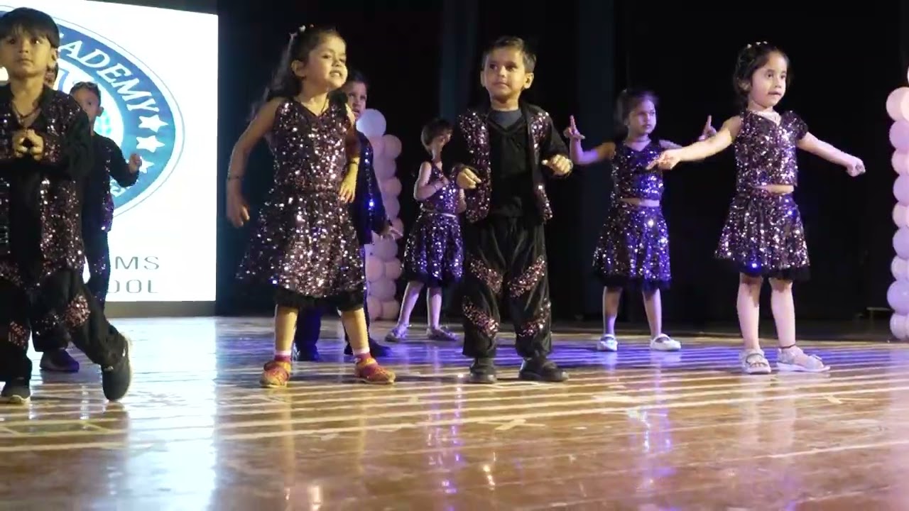 Mera vala dance by jr.kg