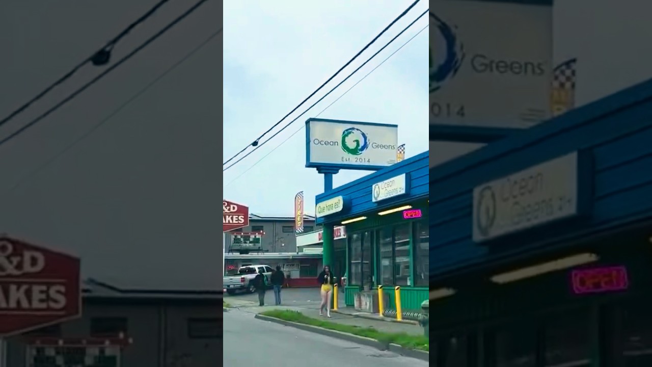 Streets of Seattle - Aurora Avenue