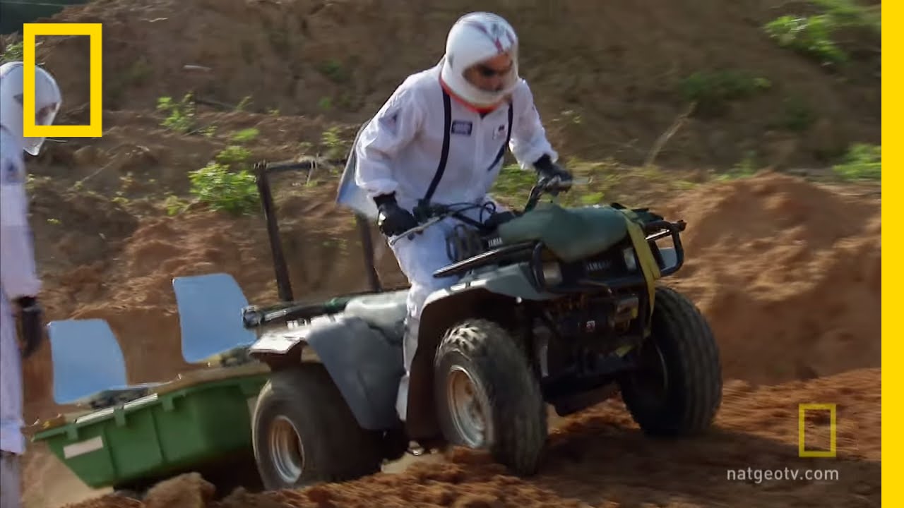 Hydrating with Pee | Rocket City Rednecks