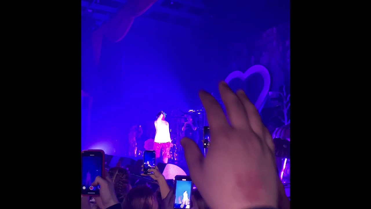 Trippie Redd (live) (St. Louis) Bang
