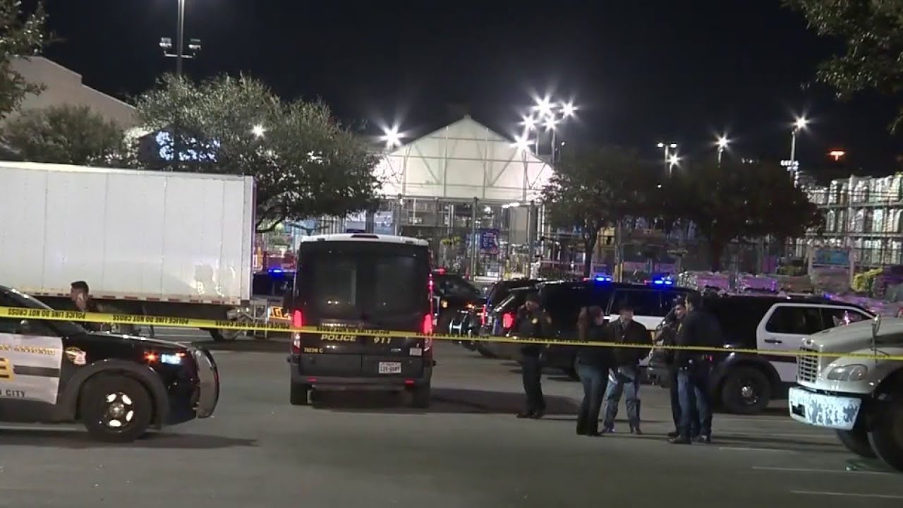 San Antonio police chase, catch more than 20 people in human smuggling case