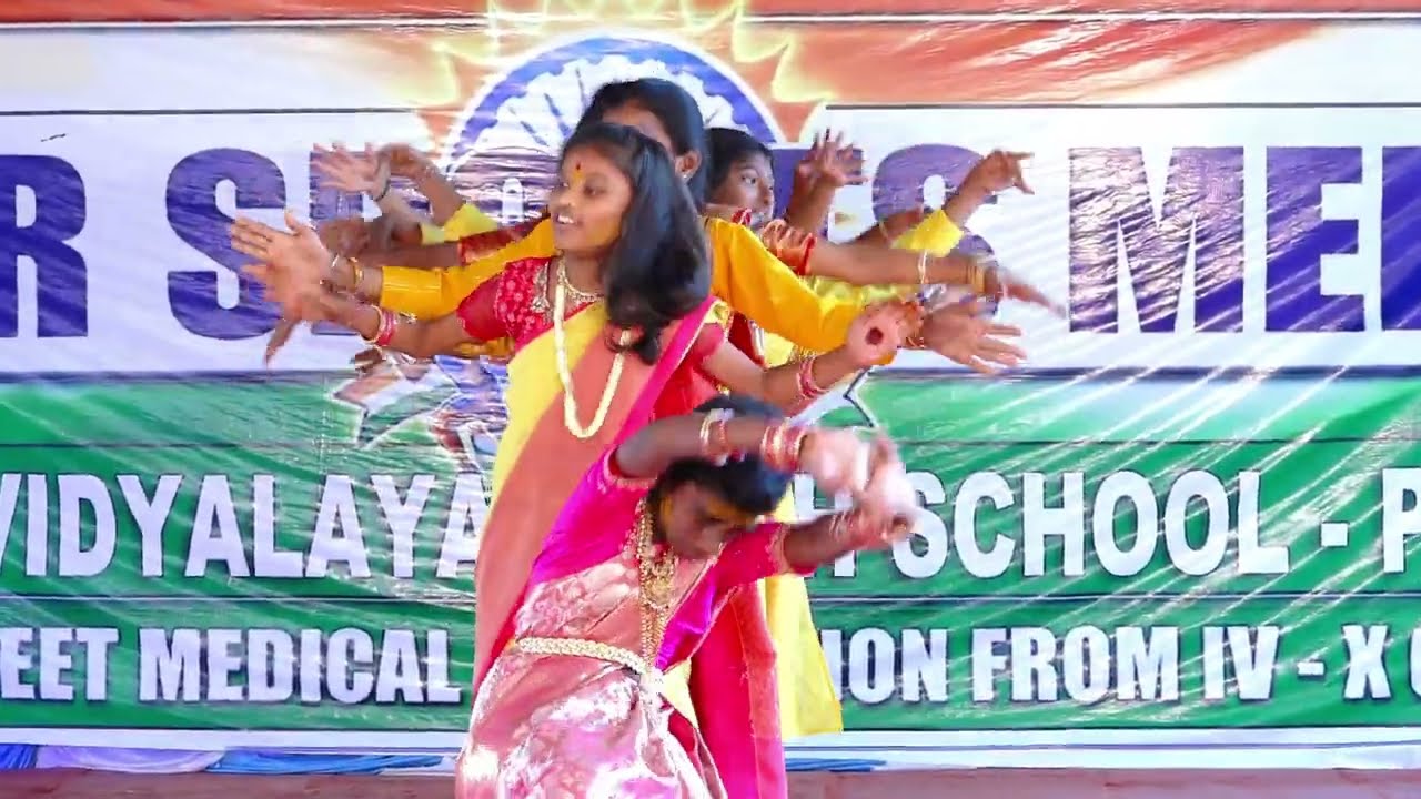 Aadu Aadu Mallanna #folksong #dj  #folkdance Sharada Vidyalayam Parkal