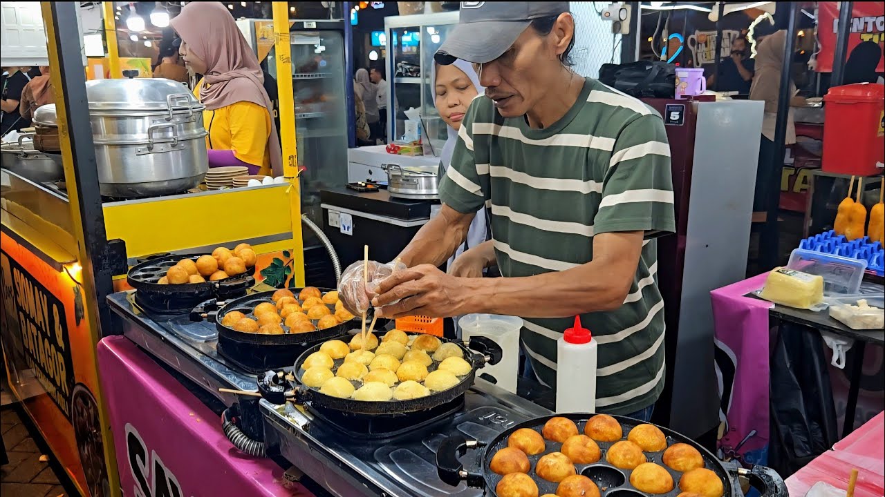 Makanan Jalanan Indonesia - Festival Jajanan Kekinian Yang Banyak Disukai Orang Indonesia.
