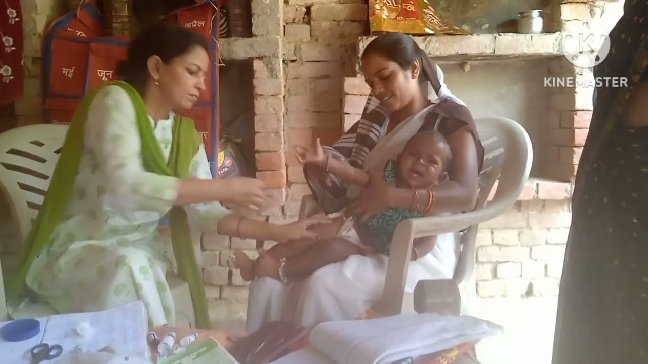 आंगनबाड़ी केंद्र के बच्चो को  टीका जरूर लगवाए#🥰