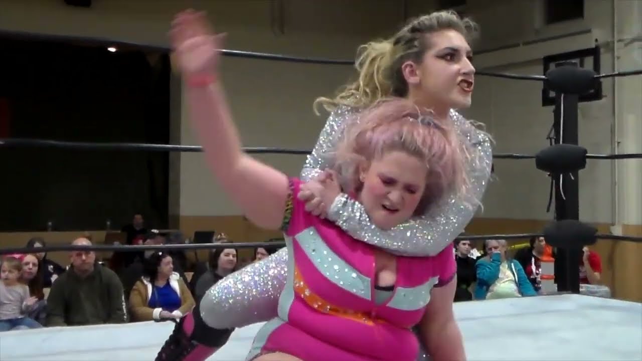 TBT - Reese Ramone vs. Sarah Bubbles