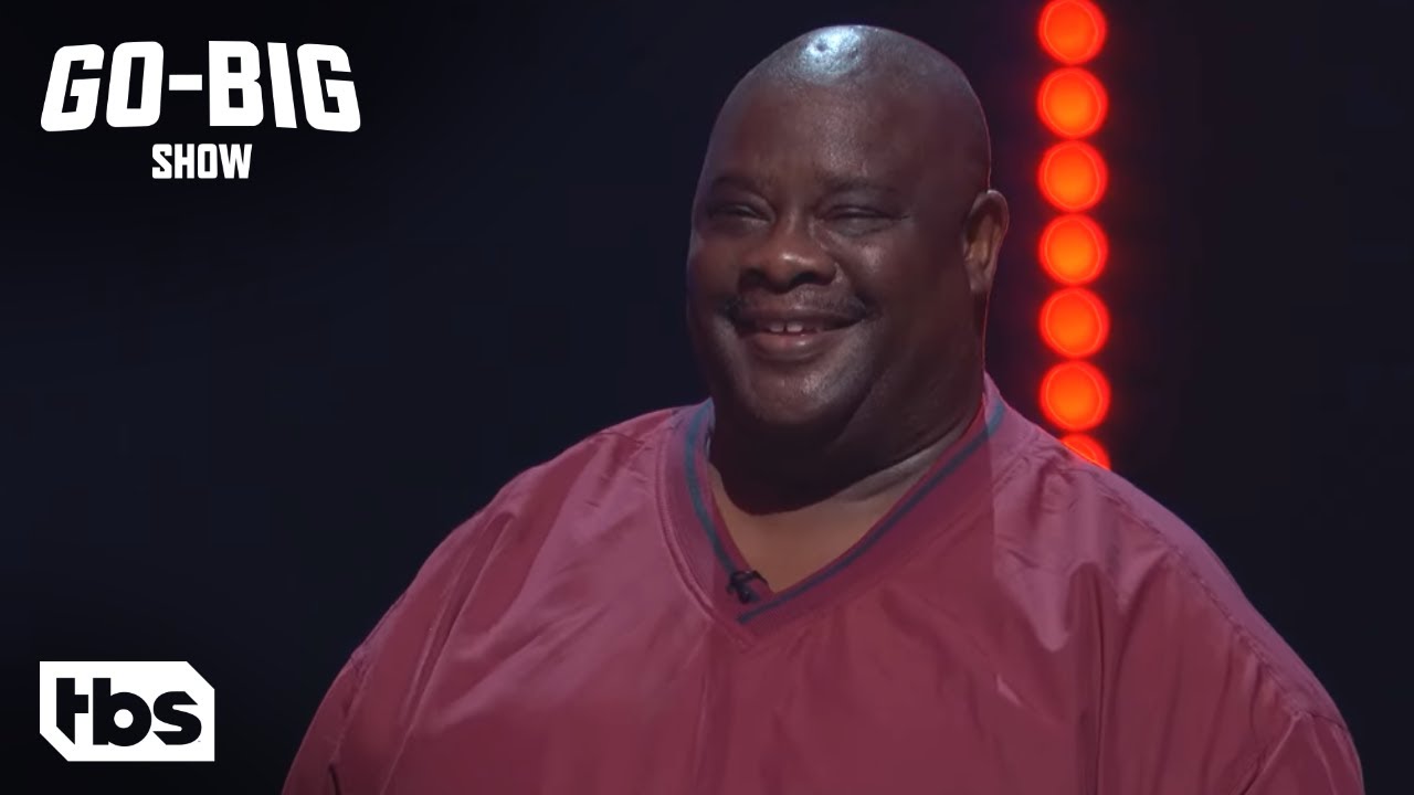 Go Big Show: Kevin ‘Iron Hands’ Taylor Breaks Over 150 Fire Bricks Under 30 Seconds (Clip) | TBS