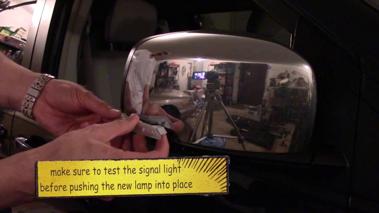 2008 Dodge Caravan sideview mirror turn signal lamp replacement