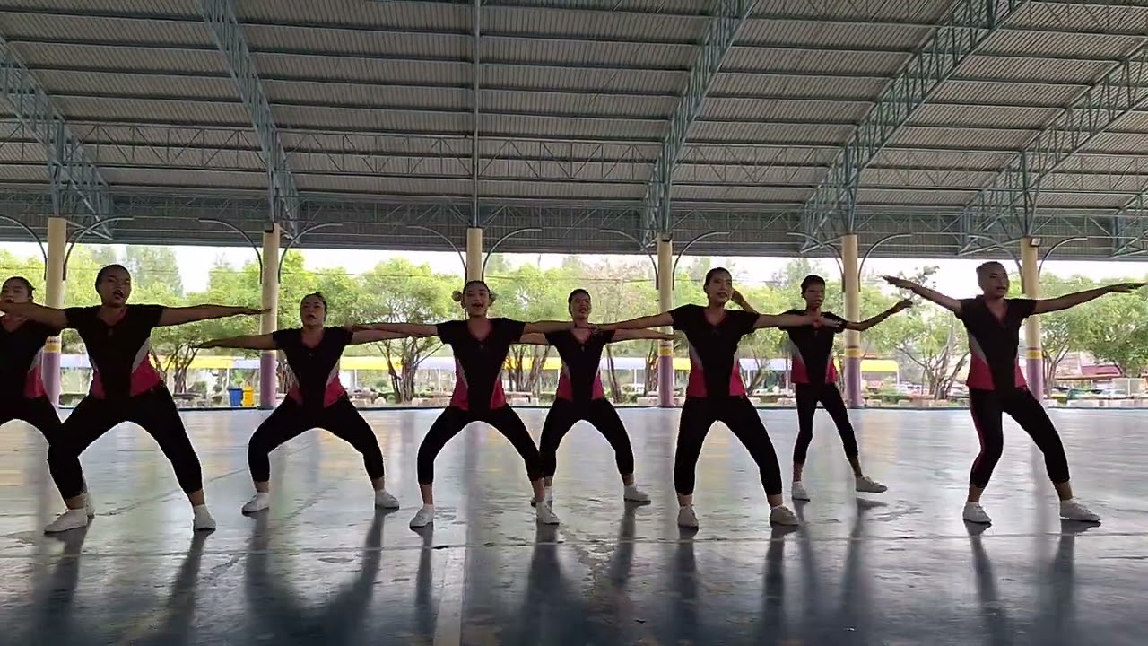 โรงเรียนเทพลีลา งานศิลปหัตถกรรมนักเรียน ครั้งที่ 71 ปีการศึกษา 2566 การแข่งขันแอโรบิก ม.1-ม.6