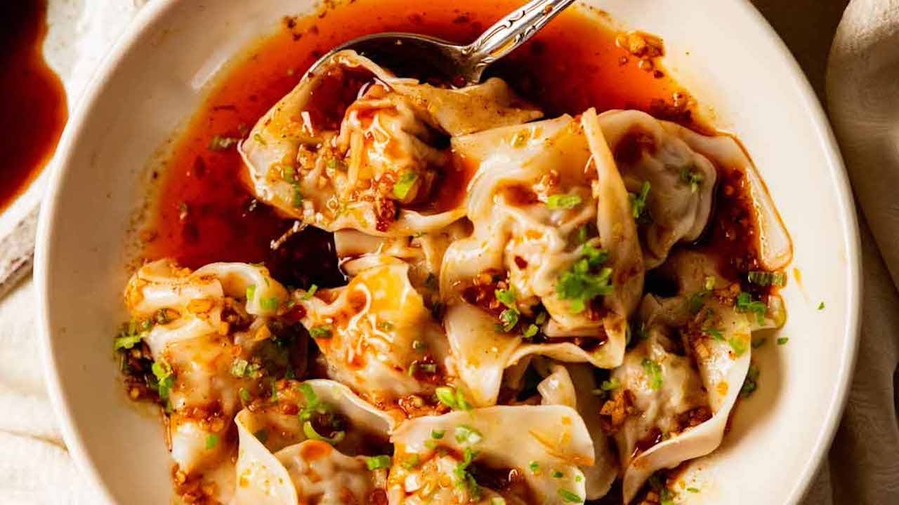 Spicy Wontons - DIN TAI FUNG copycat!
