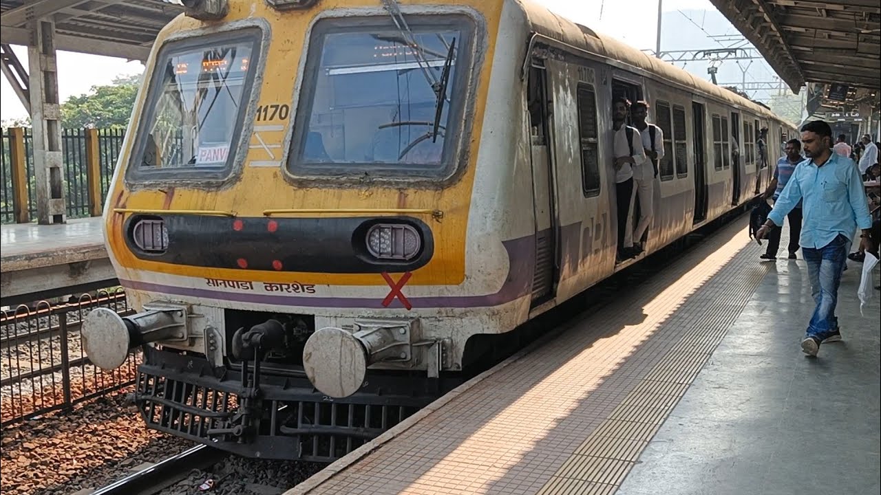 Panvel Slow Local Train Arrivel and Departure from Cotton green Station Mumbai