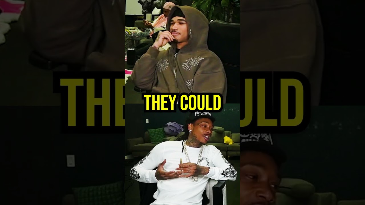 PlaqueBoyMax спрашивает Виза Халифу, когда он начал курить 😂