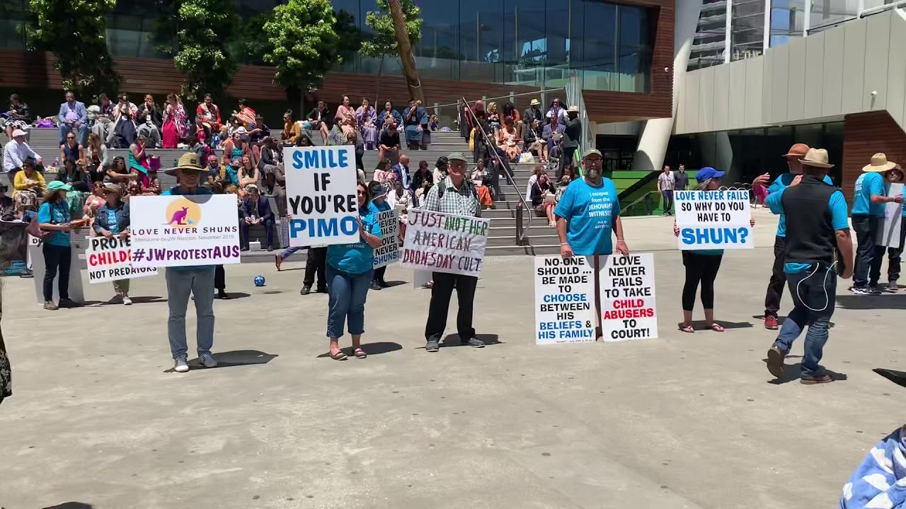 Sunday JW Melbourne Protest - Lunch