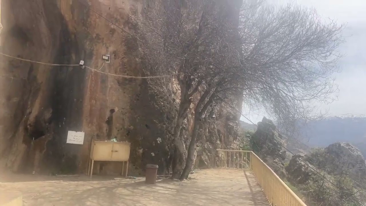 كنيسة مار كوركيس في قرية إيت منطقة برواري بالا