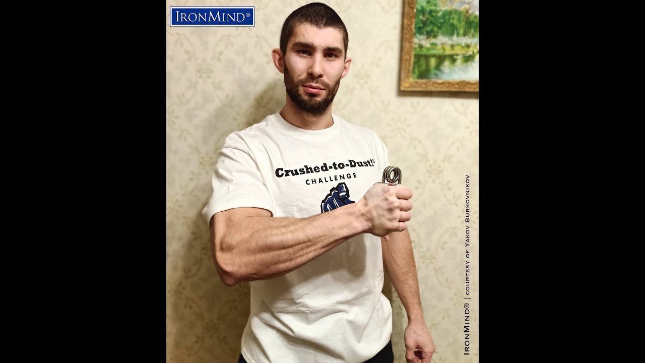 Yakov Burkovnikov Certifies on the Captains of Crush No. 3 Gripper