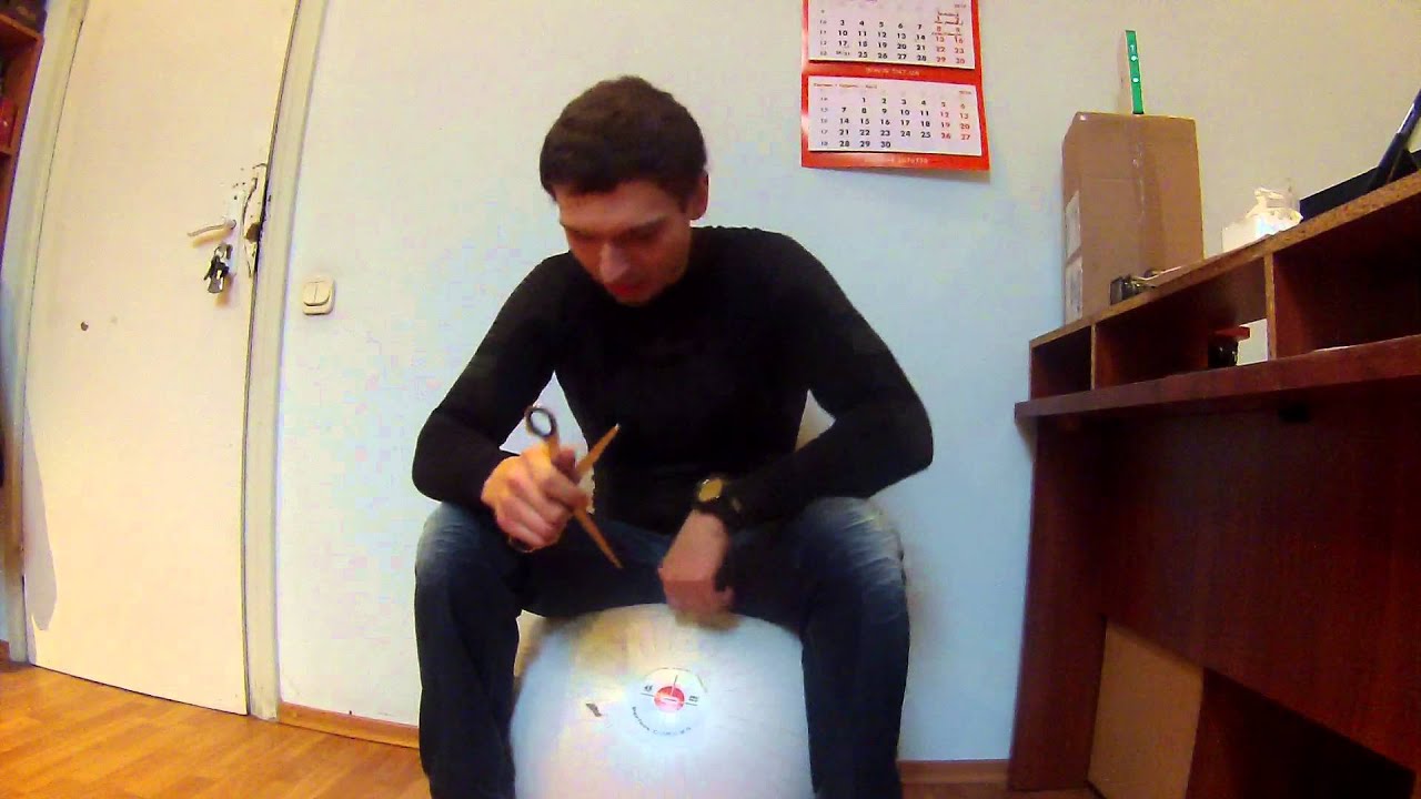 Тест на взрыв фитбола (мяча для фитнеса) Perfect Core-Ball