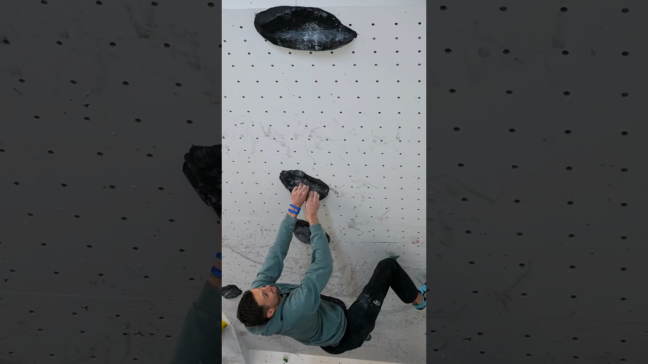 Amateur Climber Tries V17 - Hardest Boulder in the World ￼