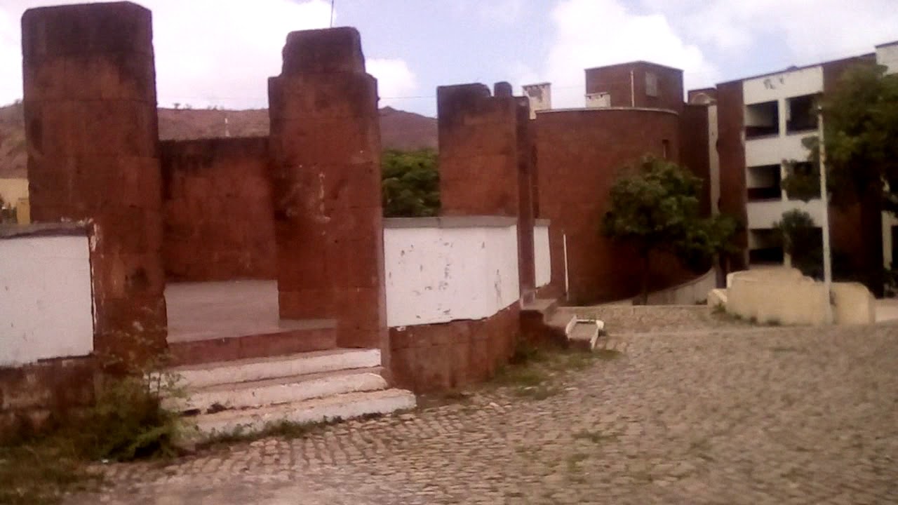 Liceu Amilcar Cabral, Assomada, Cabo Verde