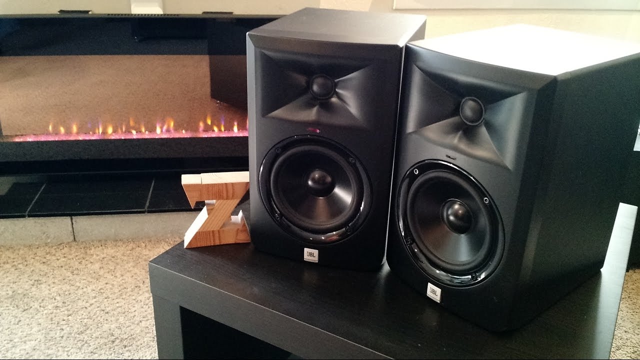 Z Review - JBL LSR305 Powered Monitors