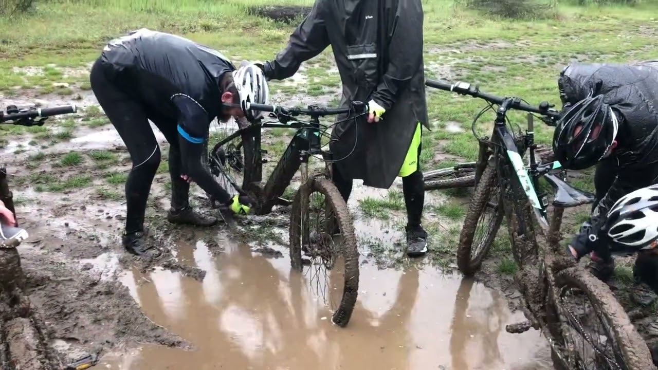 Ebike t&uacute;ra esőben, Gerecse Ebike Tata