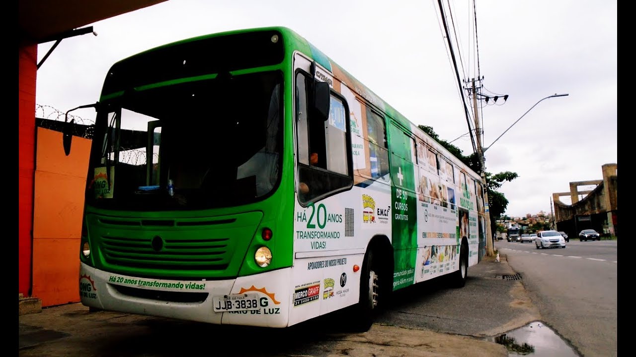 Um Salão de Beleza no Ônibus? - Ciferal Citmax Mercedes-Benz OF-1721 | ONG Raio de Luz