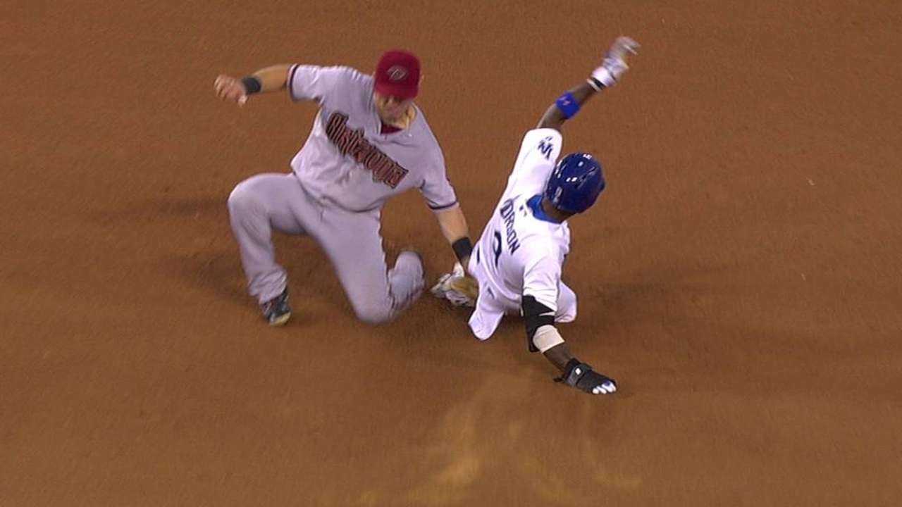 ARI@LAD: Gosewisch throws out Gordon stealing second