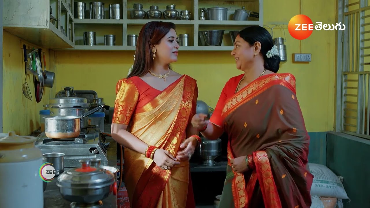 LAKSHMI NIVASAM | జై కి తులసి ఫోటో చూపాలన్న సిద్ధూ