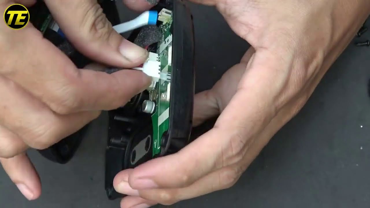 What's inside TRIBIT StormBox Micro speaker?