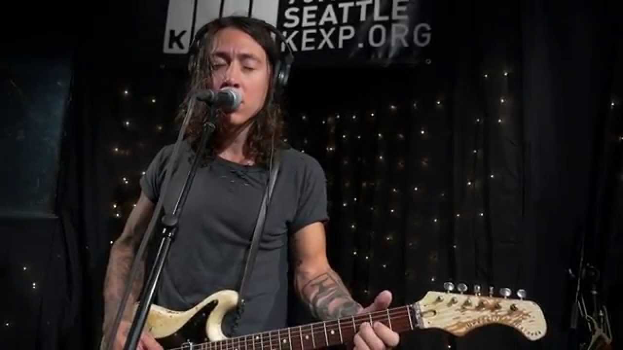 Noah Gundersen - Halo (Disappear/Reappear) (Live on KEXP)