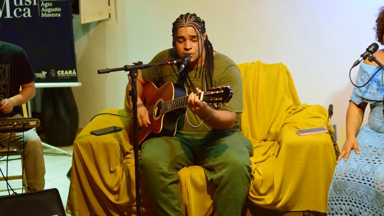 37°C - Victor Hayem e Coletivo Caruá (ao vivo)