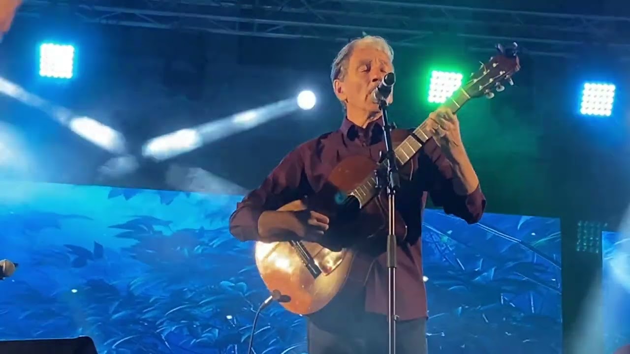 Shlomo Yidov. Erev Kachol Amok, Holem beSfaradit