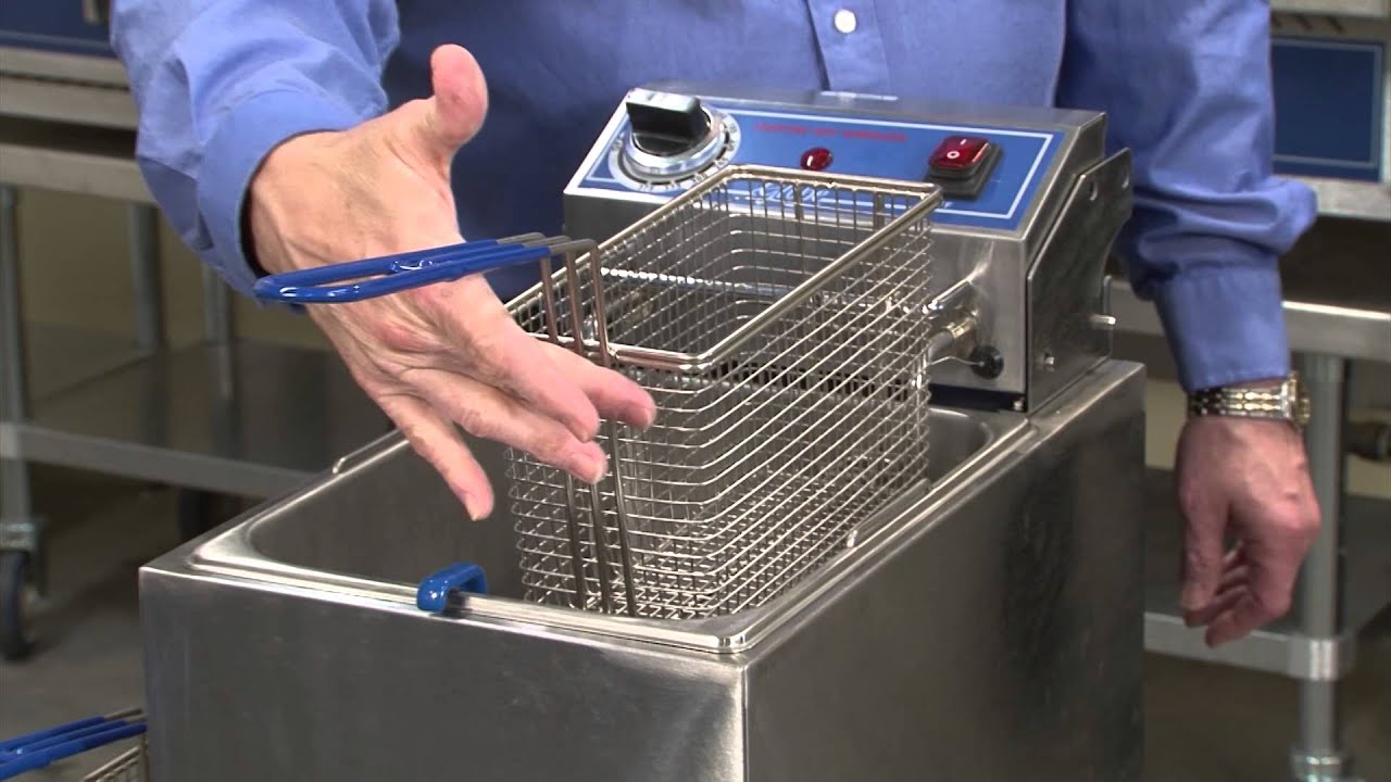 Globe Electric Countertop Fryer