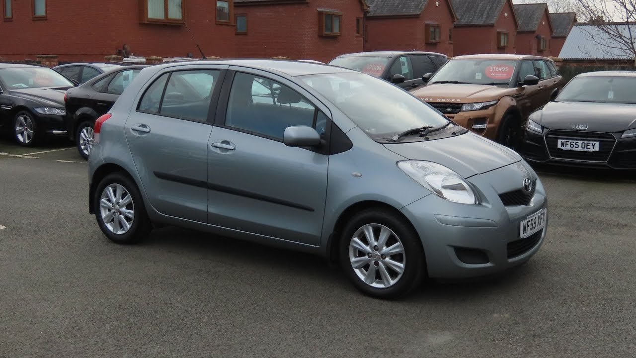 2009 Toyota Yaris 1.33 VVTI TR - Start up and full vehicle tour