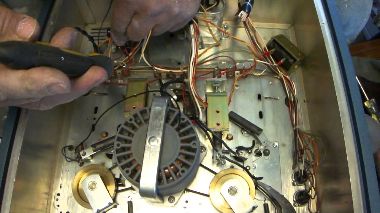 Scrapping A Old Telex Cassette Tape Coppier