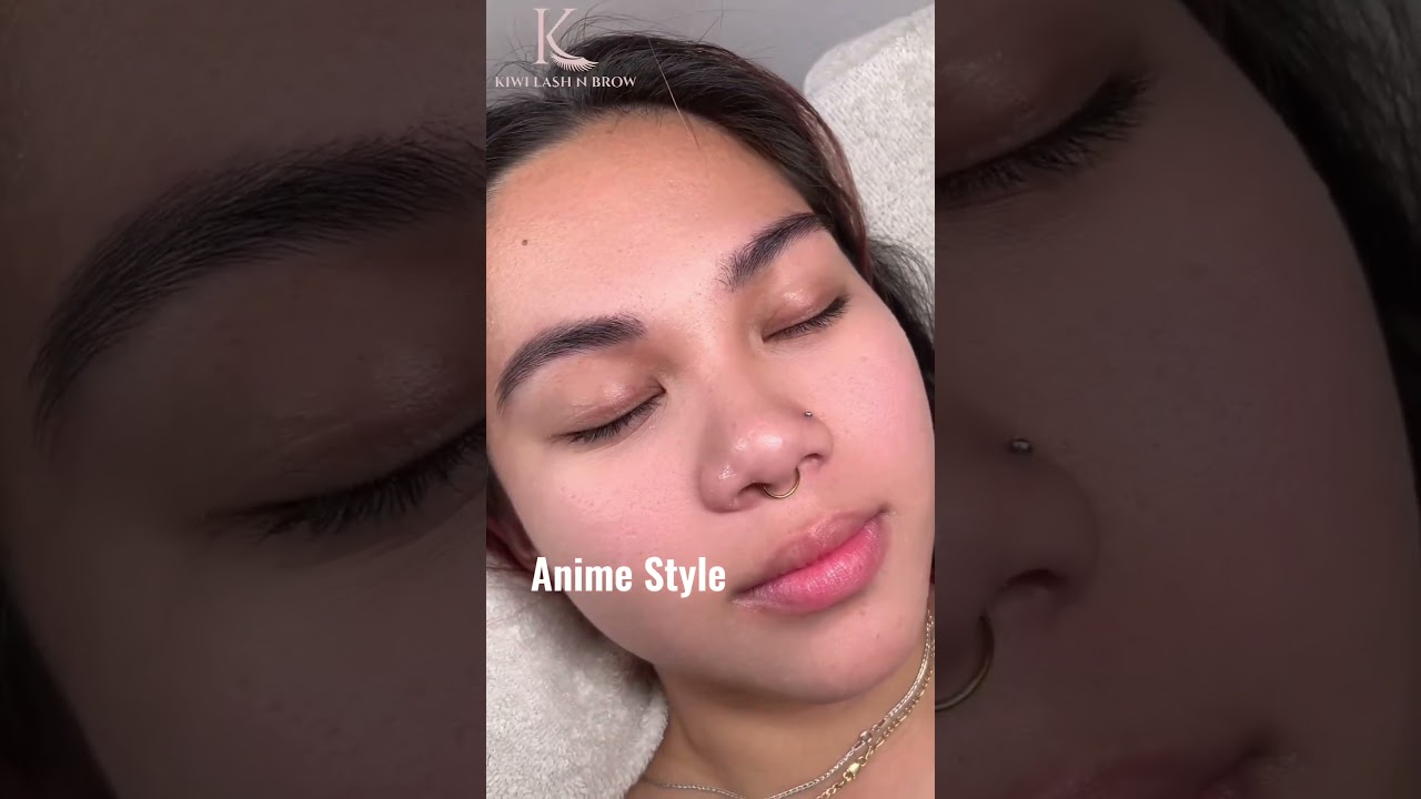 Don't underestimate the power of a anime lash! It's a small touch that makes a big impact.