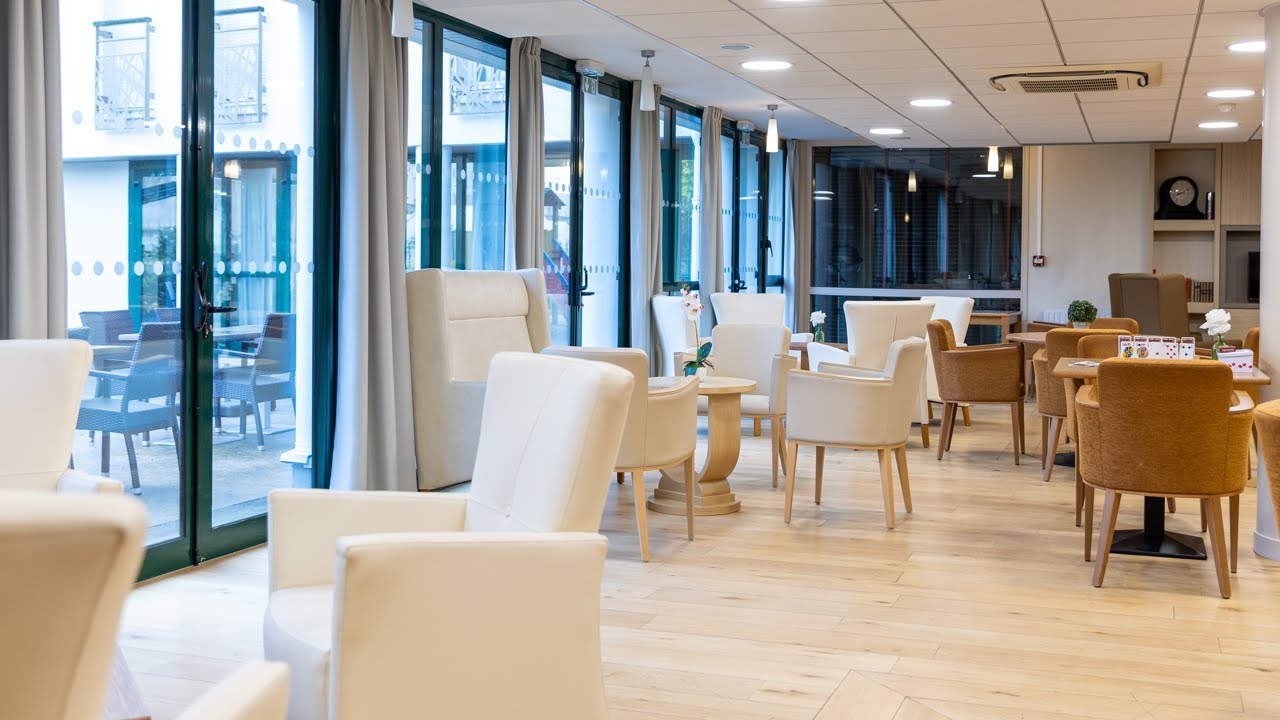 R&eacute;sidence Le Month&eacute;ard - Maison de retraite m&eacute;dicalis&eacute;e | LNA Sant&eacute;