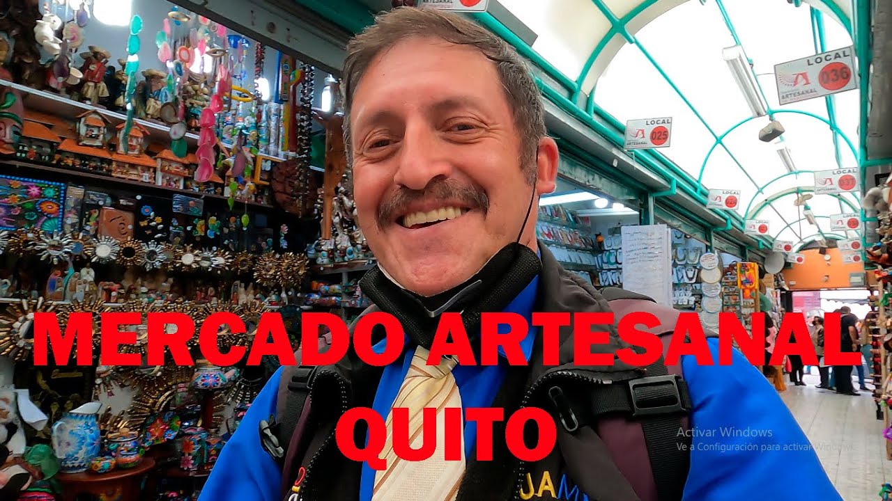 MERCADO ARTESANAL DE LA MARISCAL TIENE DE TODO EN  QUITO ECUADOR