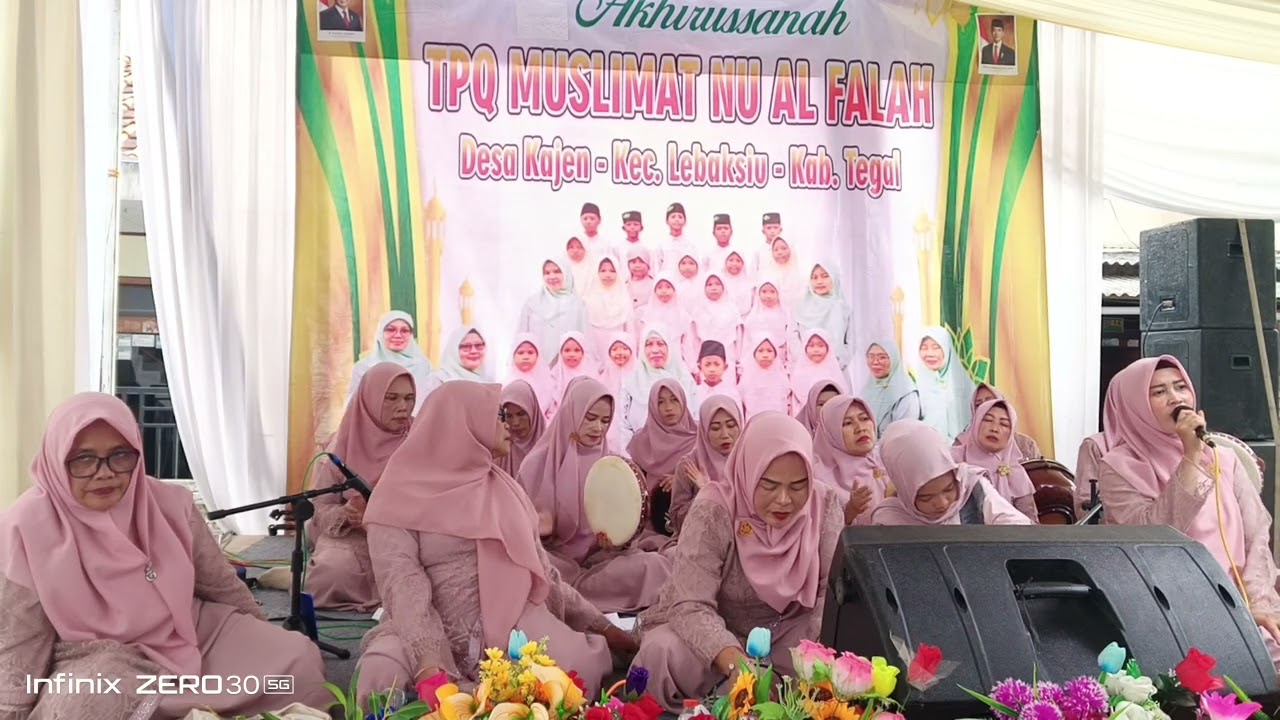 Rindu Madinah syahdu mendayu, bikin mewek hadroh @syafaAnnisa Di acara wisuda TPQ