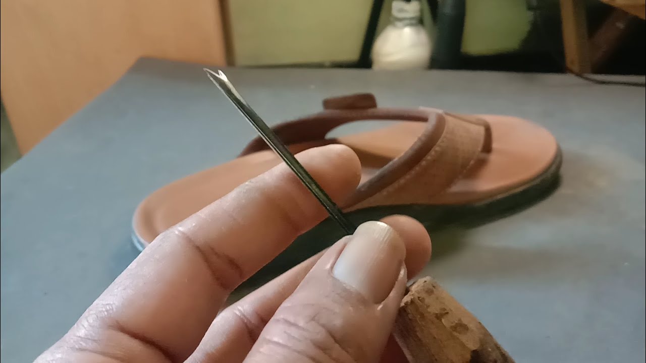Menjahit Sol Sandal Sepatu Pakai Susruk, Hasil Jadi Rapi Dan Kuat