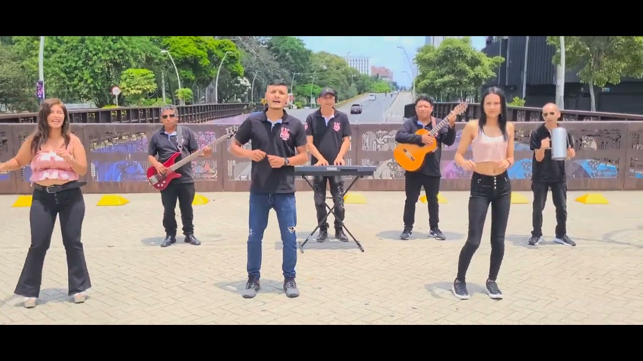 CHICA TENTADORA | Latin Cumbia Colombia (VIDEO OFICIAL)
