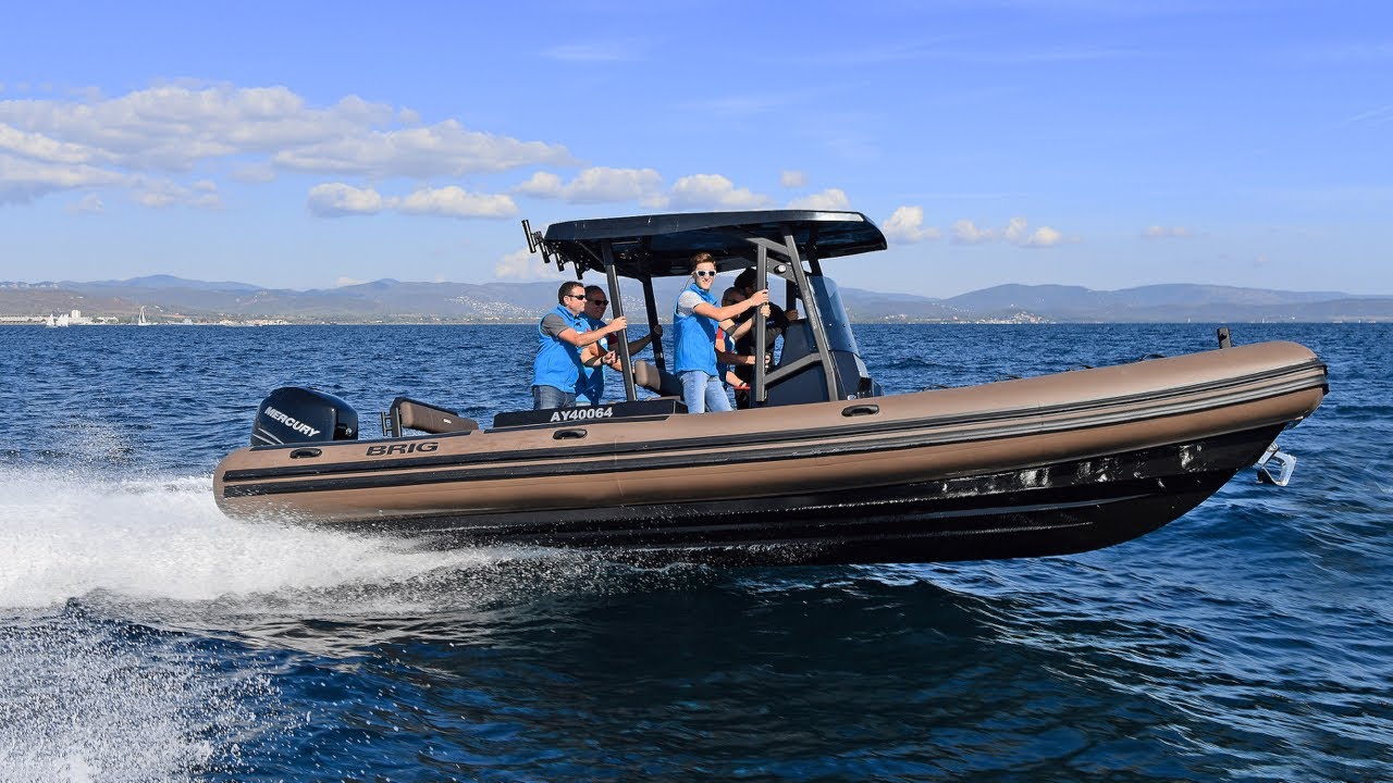 Semi-rigide de l'année 2021 : le Brig Navigator 26 !