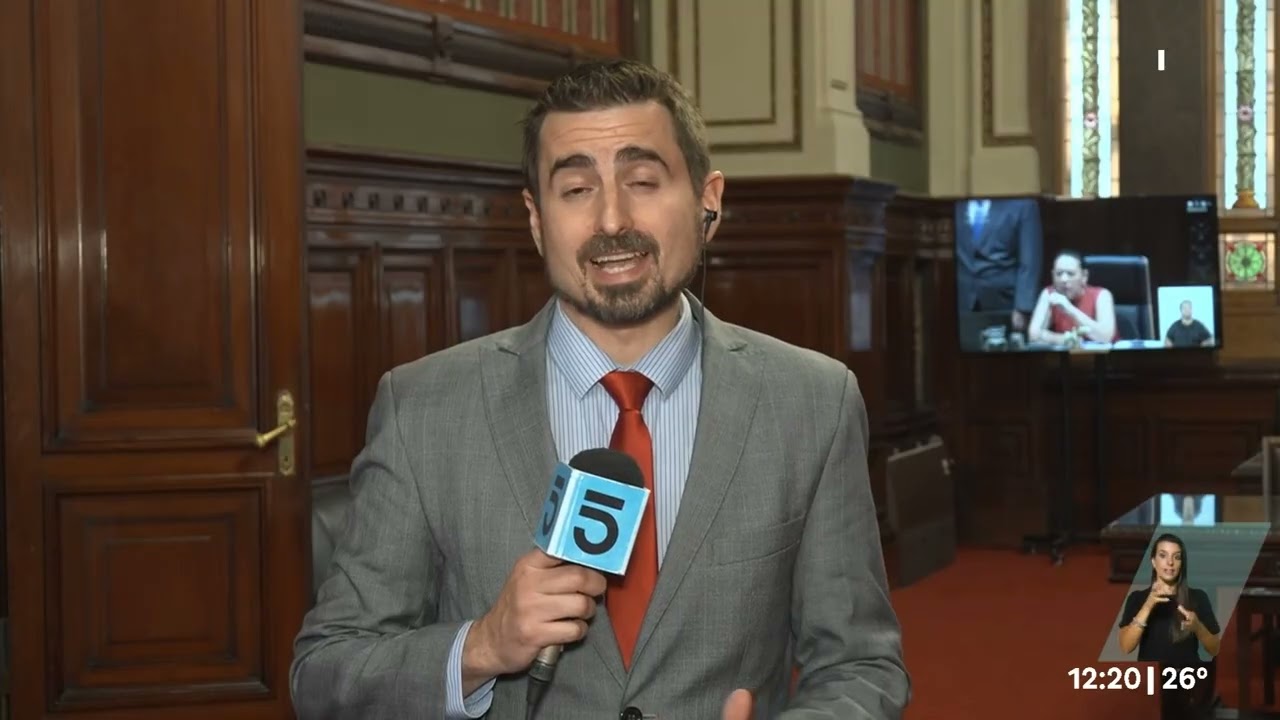 Duro intercambio en el Parlamento tras la denuncia de García contra Abracinskas