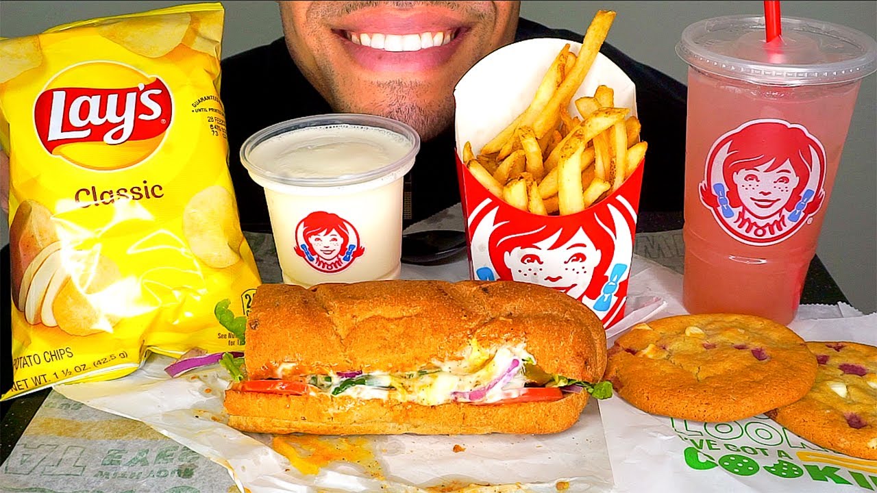 WENDY'S VS SUBWAY ASMR MUKBANG 6INCH SUB SANDWICH FRIES FROSTY ICE CREAM CHIPS NO TALKING JERRY