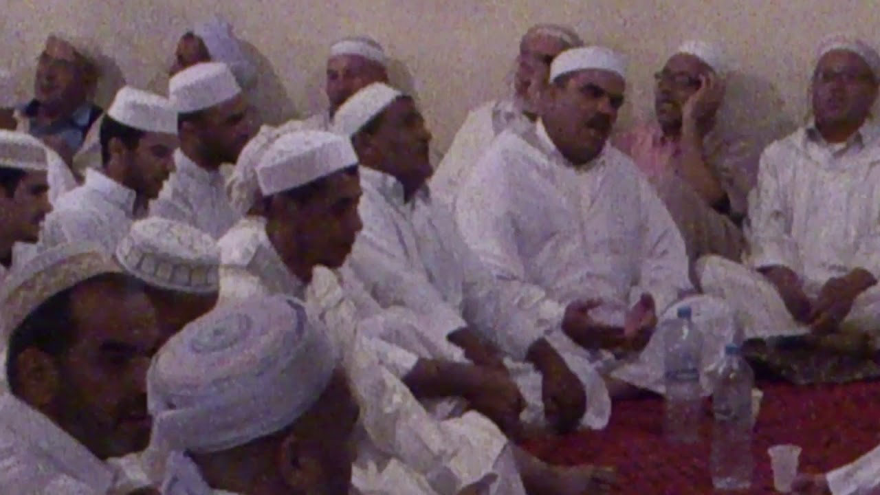 قراءة جماعية للقرآن الكريم [شرقي} من طرف طلبة و بعض اﻷئمة بزاوية سيدي غلام الله