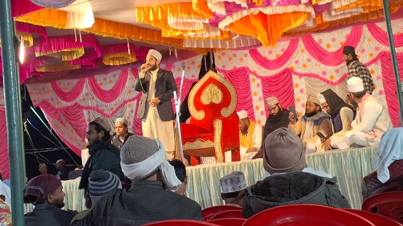 Lo madeene ki tajalli se lagae hue haen... urse huzoor badrul ulma